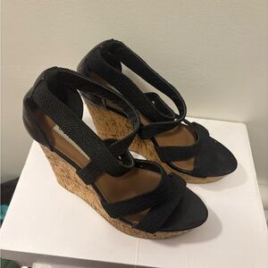 Steve Madden Black Wedge Platform Sandals